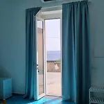 Vendégház Brezza Di Terra 3*